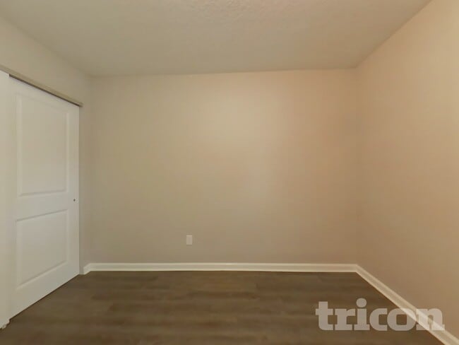 Building Photo - 6926 Monica Ct