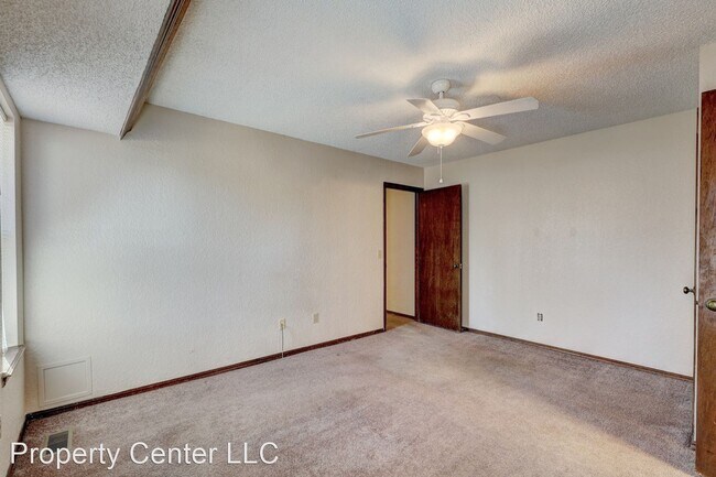 Building Photo - 3 br, 2 bath House - 1322 Summerton Place