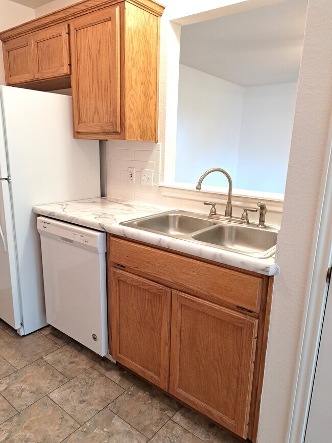 Building Photo - 109 Axis Deer Trail