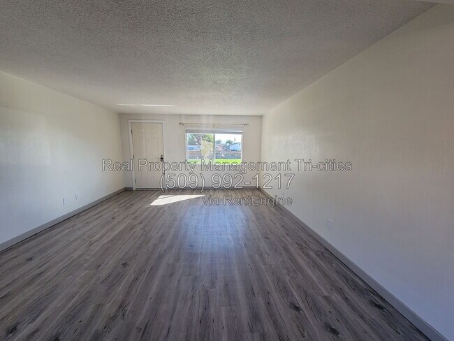 Building Photo - 1817 Cartmell St