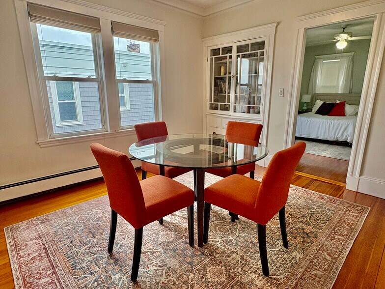 Building Photo - 69 Beaumont St