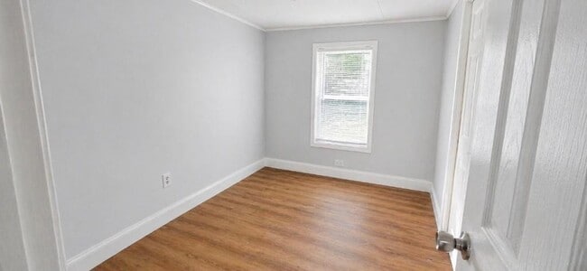 Building Photo - 2828 Redwing Ln