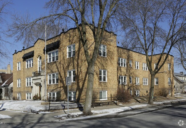 Primary Photo - 3447 Garfield