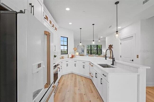 Building Photo - 6418 Margarita Shores Ln