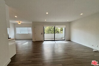 Building Photo - 1264 9th St