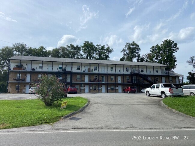 Building Photo - 2502 Liberty Rd NW