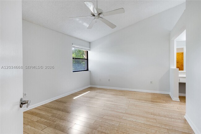 Building Photo - 104 NW 98th Ave