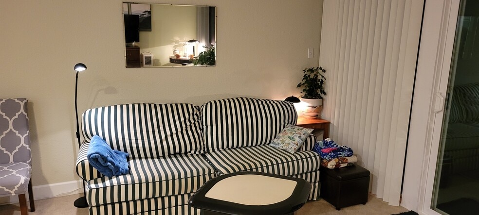 Building Photo - 100 Kerr Pky