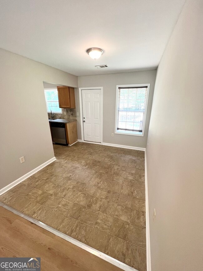 Building Photo - 309 Christian Ln