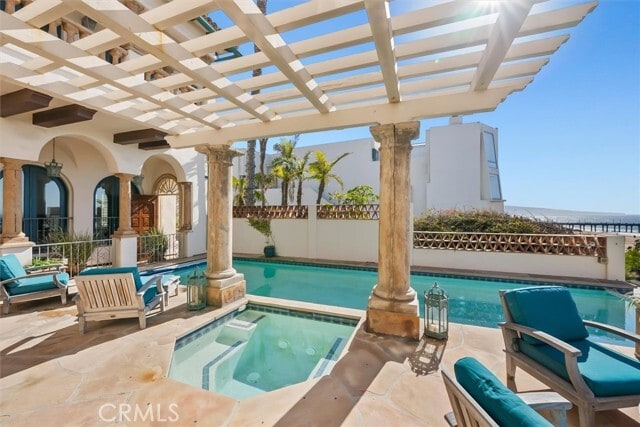 Building Photo - 1500 The Strand