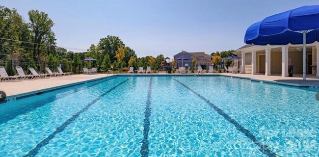 Building Photo - 10749 Adair Wds Dr