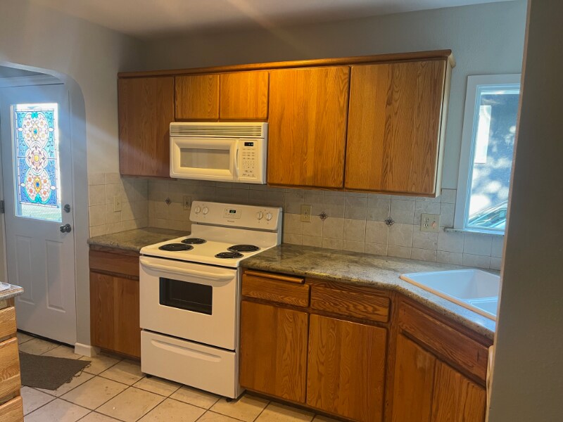 Building Photo - 4937 N Willamette Blvd