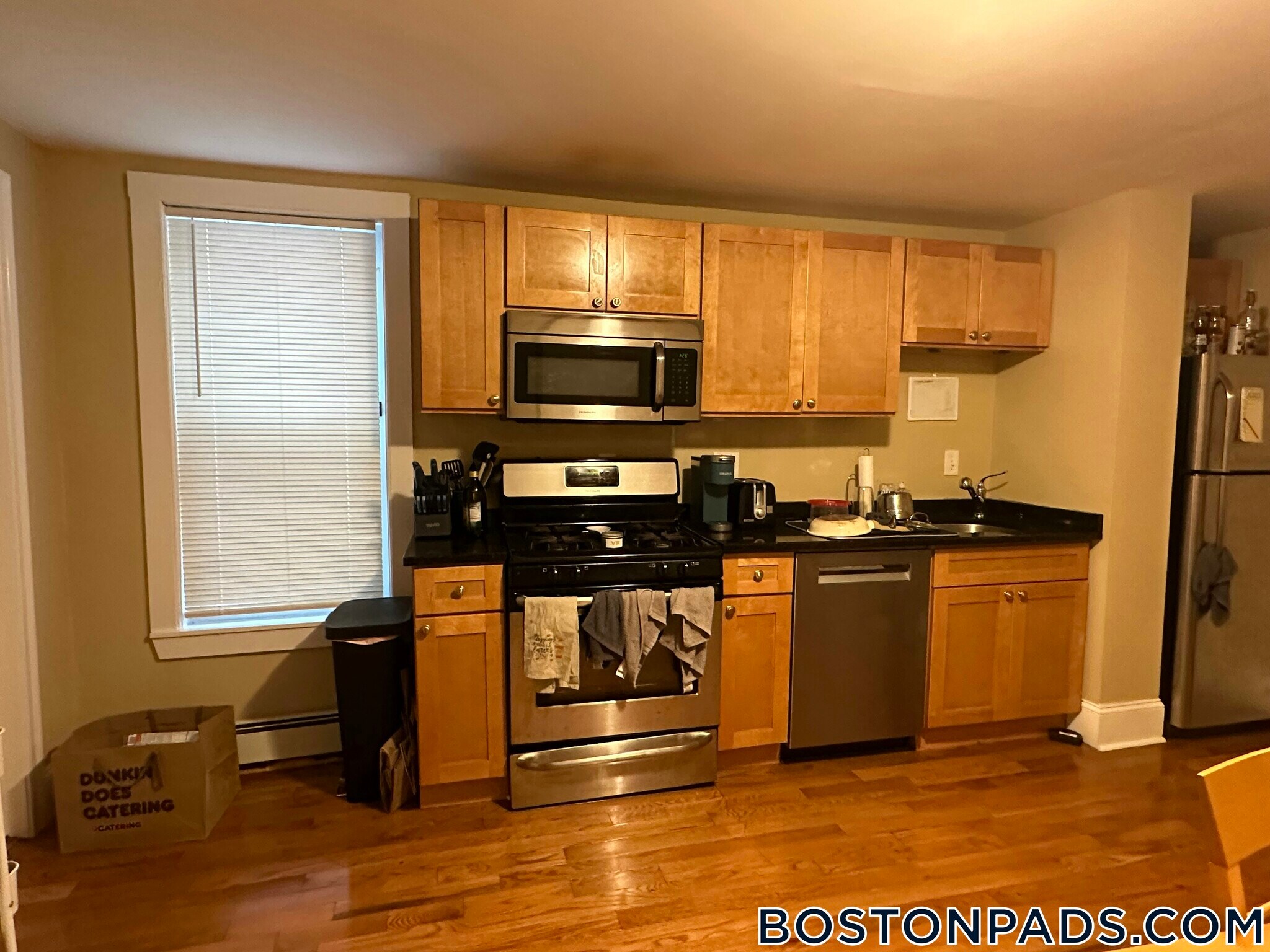 Building Photo - 44 Hillside St