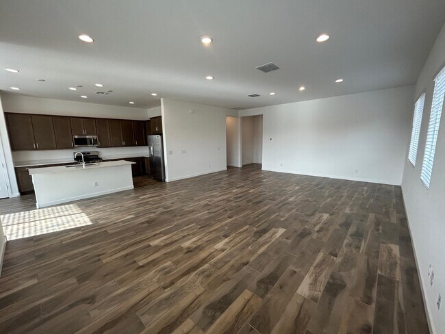 Building Photo - 25509 N 149th Ave