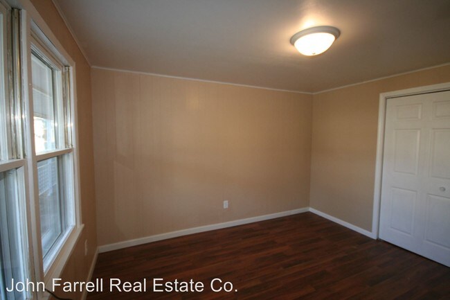 Building Photo - 166 Blair Ave