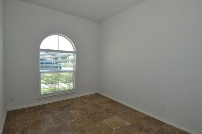 Building Photo - Beautiful Home In Hutto ISD