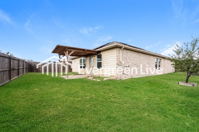 Building Photo - 1501 Meadow Creek Dr