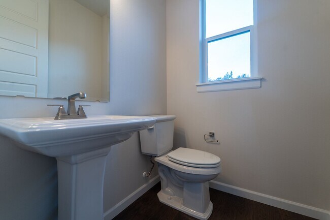 Building Photo - 4 Bed/3.5 Bath in Gig Harbor WA