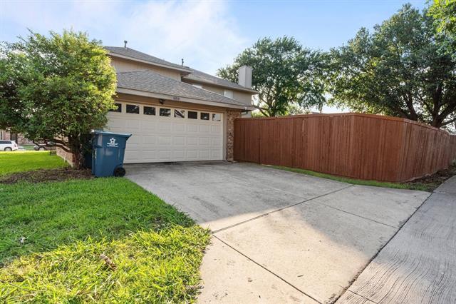 Building Photo - 6814 Silver Lake Dr