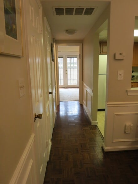 Plenty of natural light - 1755 Q St NW