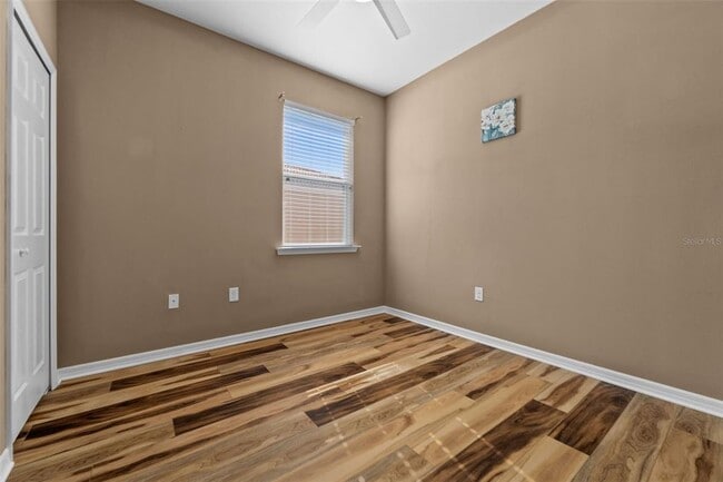 Building Photo - 7954 Moonstone Dr