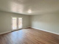 Building Photo - 11550 Chimney Rock Rd