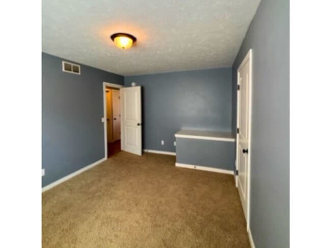 Building Photo - 3780 Timberlake Ct SE