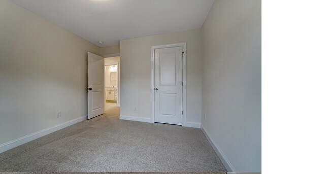 Building Photo - 2310 Creekmere Ln