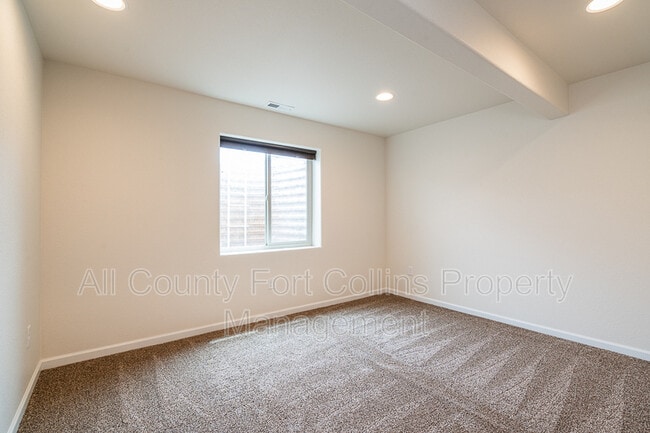 Building Photo - 3394 Butternut Ln