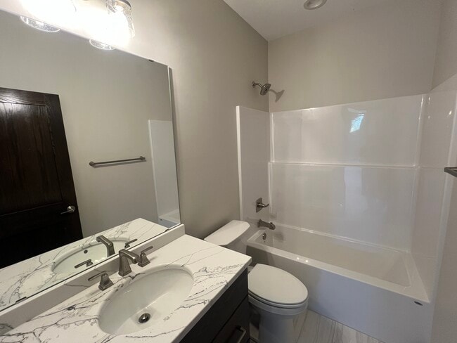 Building Photo - 2652 Century Pine Ln NE