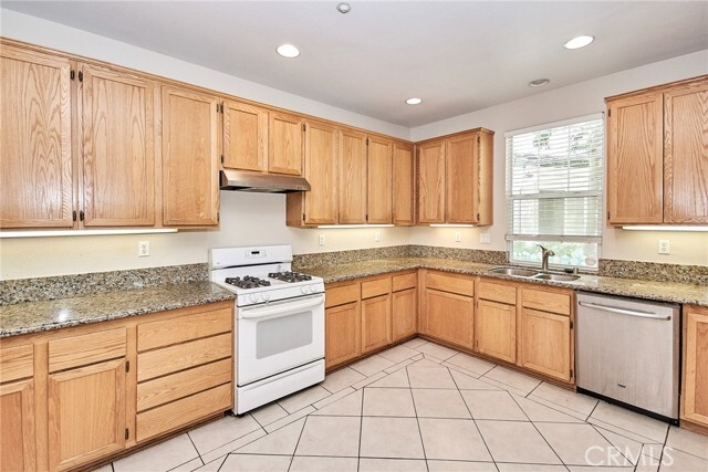 Building Photo - 75 Windward Way
