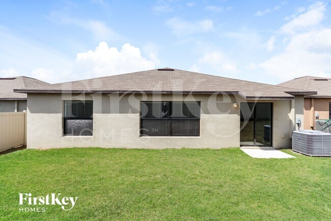 Building Photo - 12608 Lemon Pepper Dr