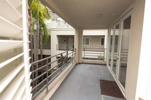 Building Photo - 2243 Martin-