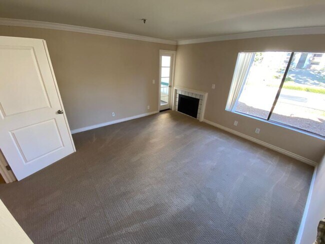 Building Photo - 11233 Tierrasanta Blvd