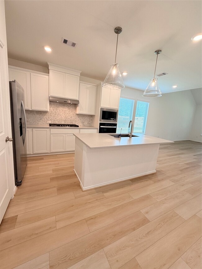 Building Photo - 22403 Sawmill Pass Ln