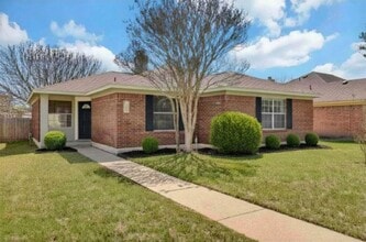 Building Photo - 1101 Disraeli Cir