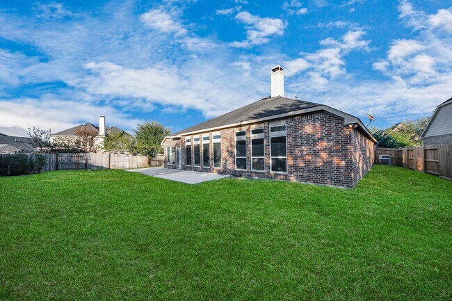 Building Photo - 2003 Sequoia Trail Ln