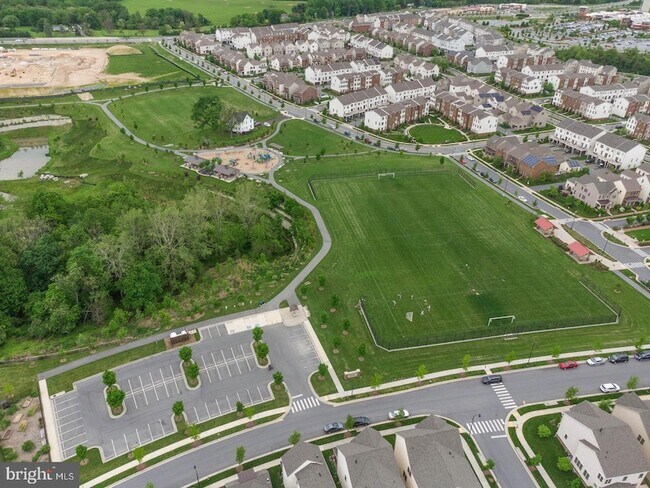 Building Photo - 22559 Clarksburg Rd