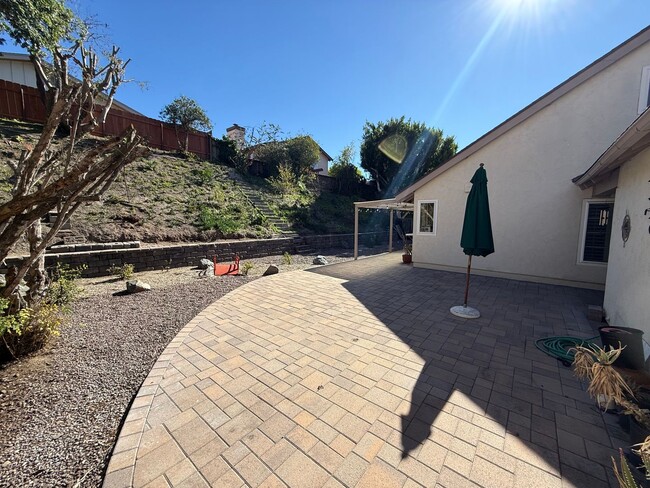 Building Photo - Newly Renovated Home on a Quiet Cul-de-Sac – Available Now