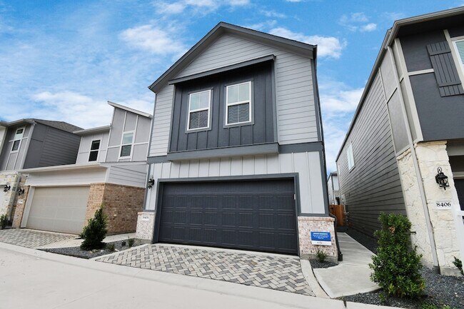 Building Photo - 8408 Rising Stream Dr