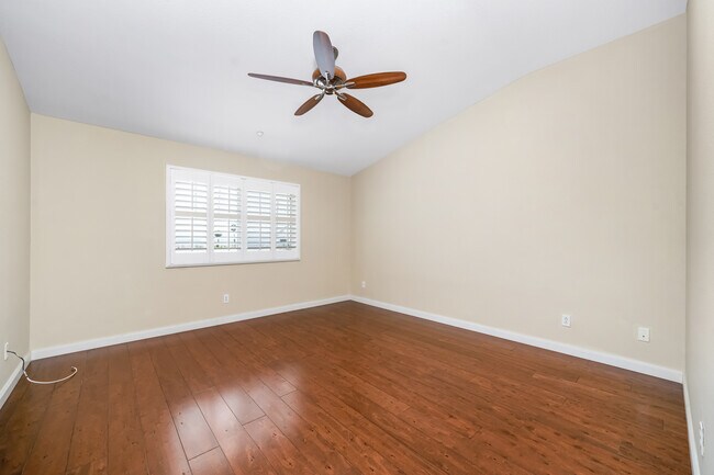 Building Photo - 29557 Crest View Ln