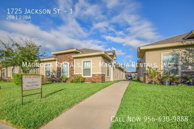 Primary Photo - Weslaco Apartment for Rent - Westgate Vill...