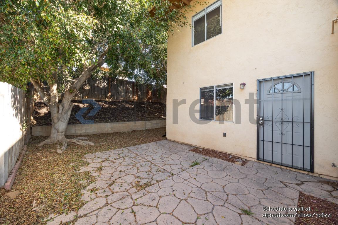 Building Photo - 15 Connoley Cir