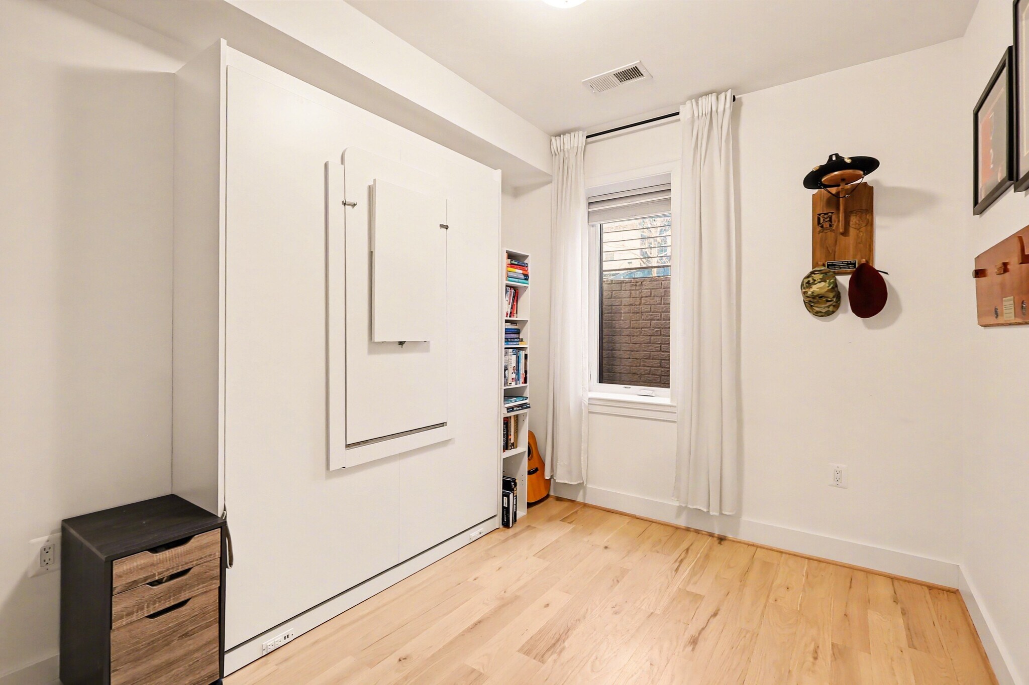 Building Photo - 811 Upshur St NW