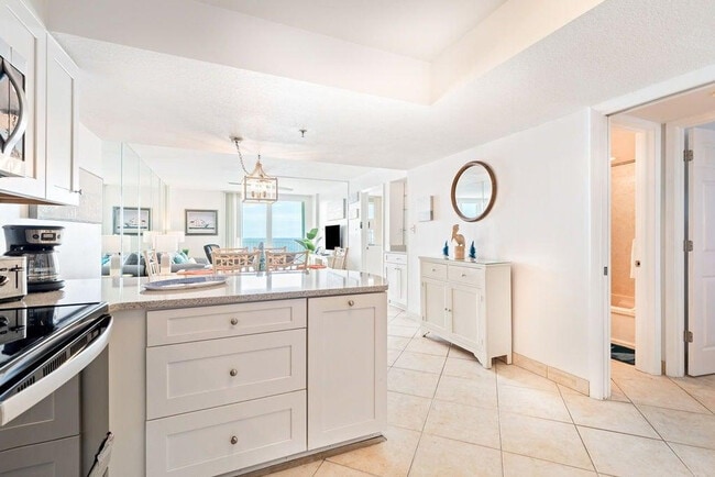 Building Photo - 3768 E County Hwy 30A