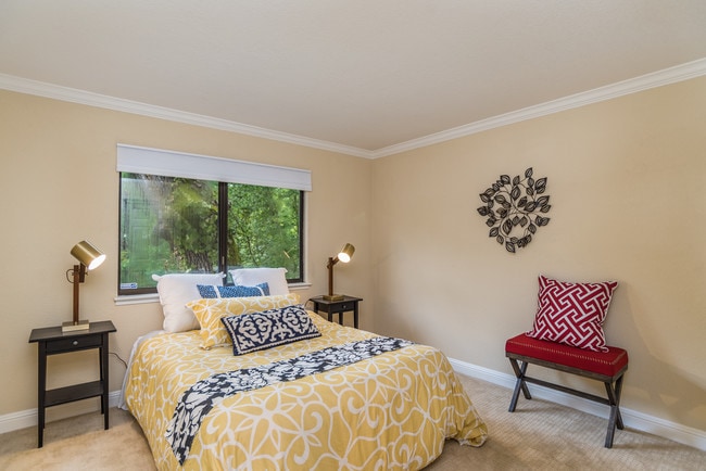 Building Photo - 2081 Danville Blvd