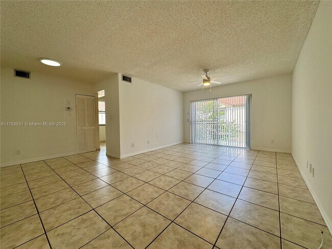 Building Photo - 11232 SW 12th St
