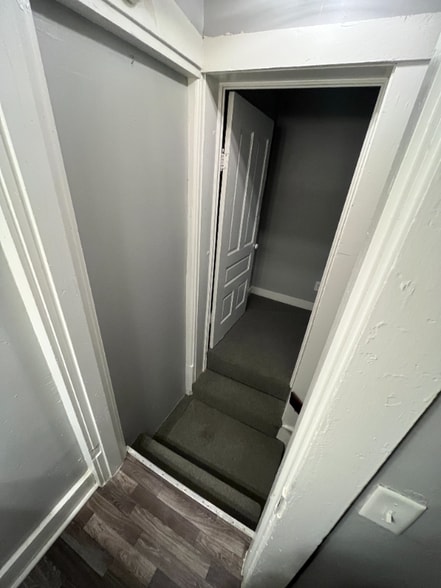 Building Photo - 101-103 Green St