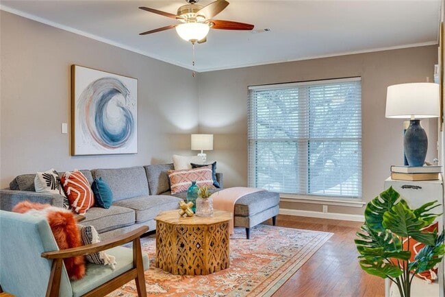 Building Photo - Mesa Village - Best Location Ever - Miticulous Remodel - Perfect for Single or Couple - Pool - Pi...