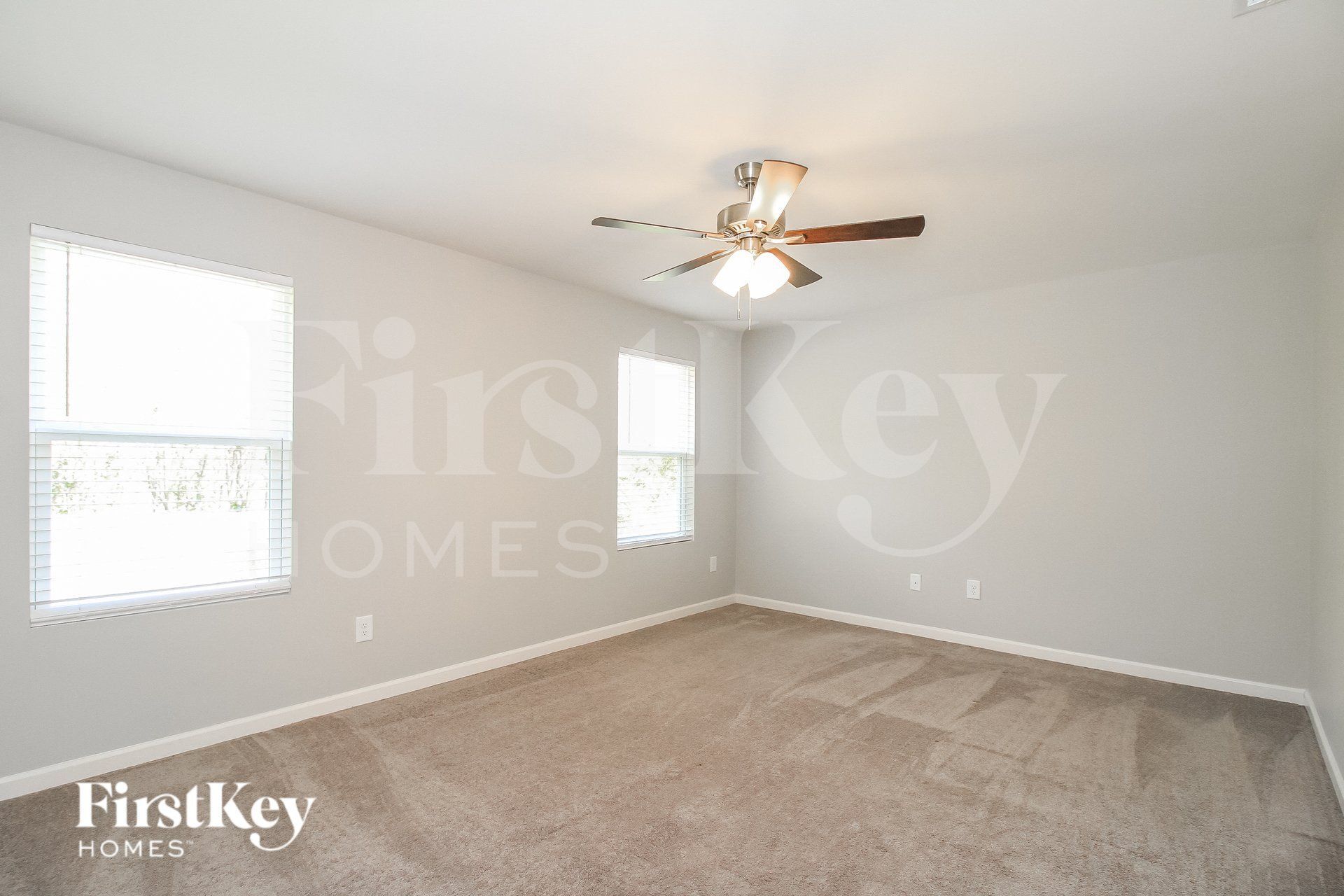 Building Photo - 335 Inlet Pl Dr